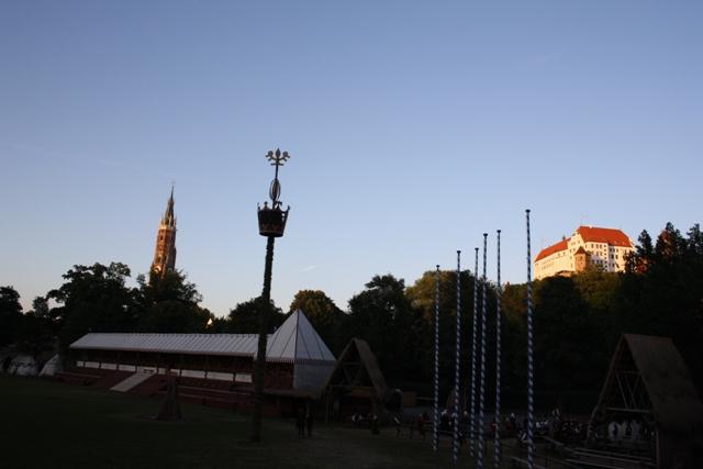 Burg Trausnitz und Kirche